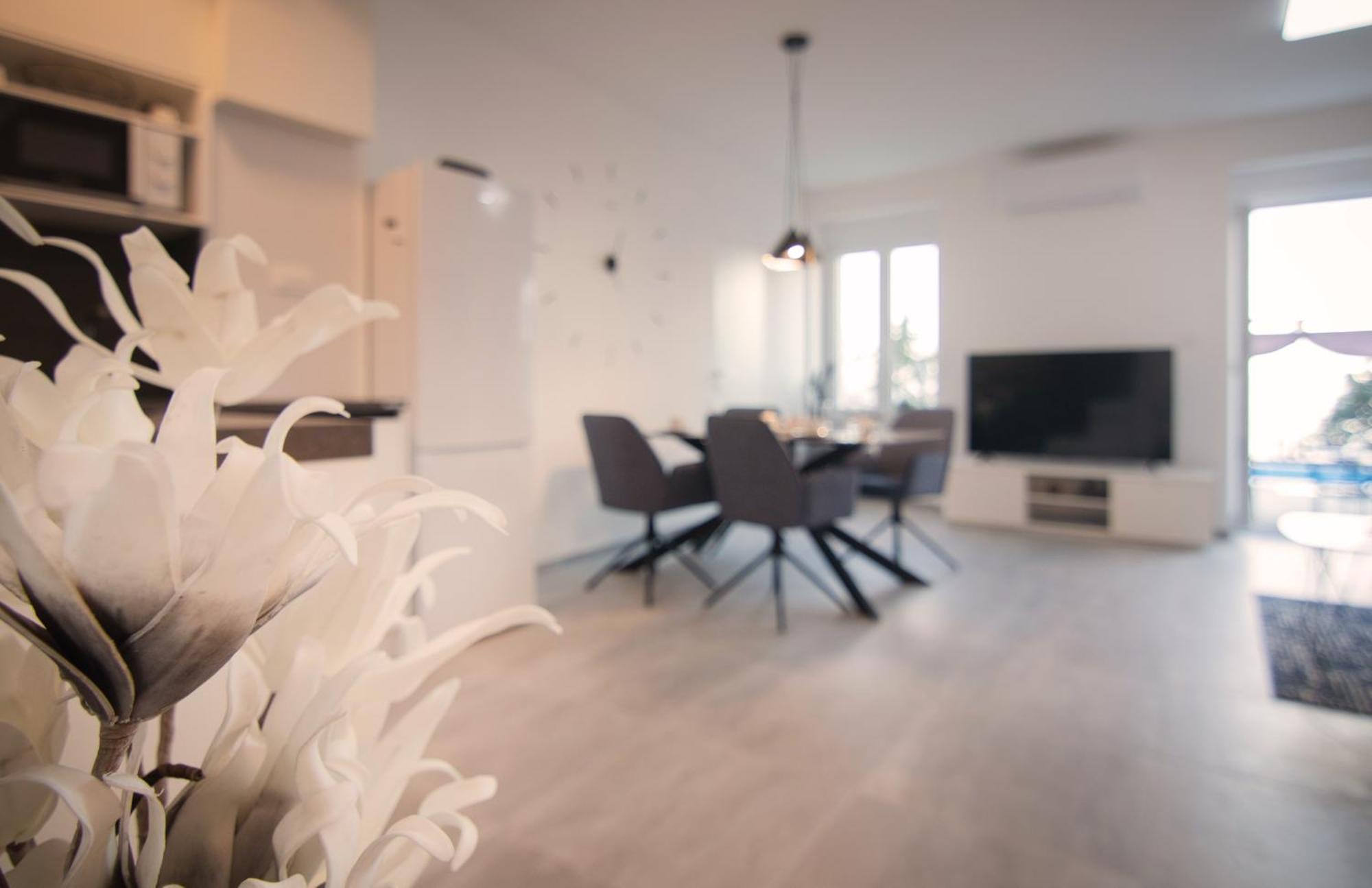 Apartman Xenna Fiume Esterno foto