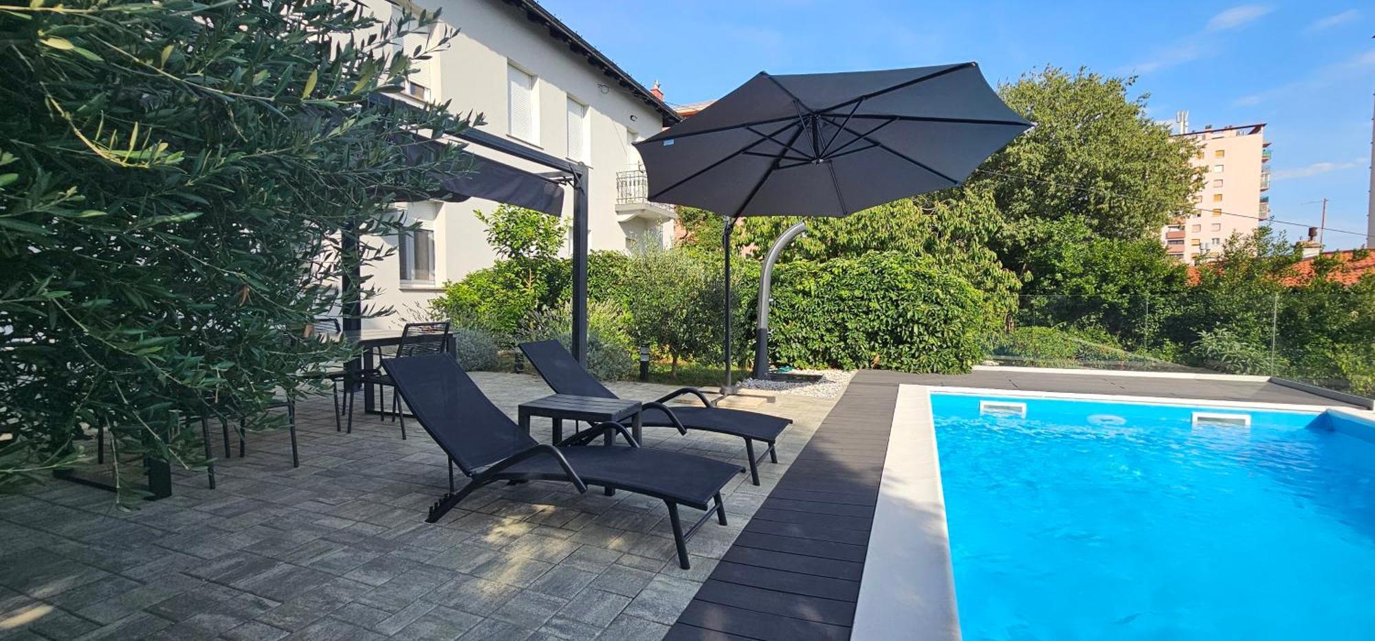 Apartman Xenna Fiume Esterno foto